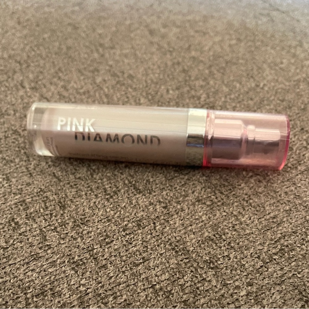 Pink Diamond Instant Lifting Serum